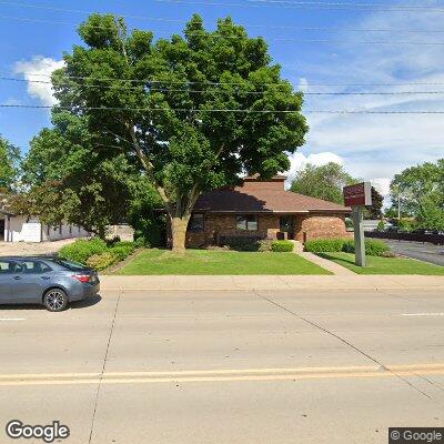 Thumbnail image of the front of a dentist office practice with the name Saw Creek Orthodontics which is located in Appleton, WI