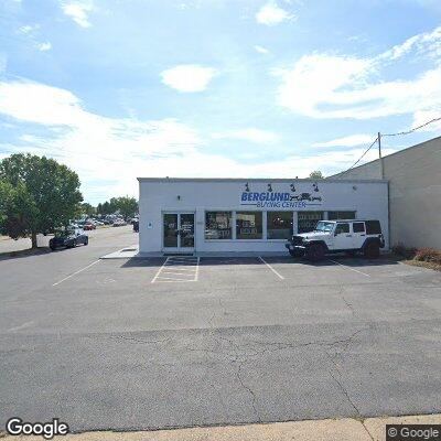 Thumbnail image of the front of a dentist office practice with the name Straight Smiles of Roanoke which is located in Roanoke, VA