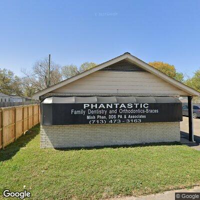 Thumbnail image of the front of a dentist office practice with the name Phantstic Dental which is located in Pasadena, TX