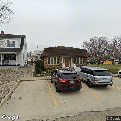 Thumbnail image of the front of a dentist office practice with the name Hastings & Havlik Family Dentistry which is located in Mattoon, IL