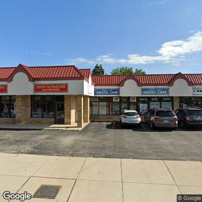 Thumbnail image of the front of a dentist office practice with the name Cosmetic & Implant Dental Center which is located in Lincolnwood, IL