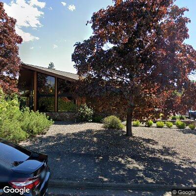 Thumbnail image of the front of a dentist office practice with the name Reynolds Family Dentistry which is located in Medford, OR