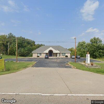 Thumbnail image of the front of a dentist office practice with the name Deer Run Dental which is located in Belleville, IL