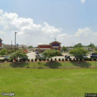 Thumbnail image of the front of a dentist office practice with the name Aspen Dental which is located in Baton Rouge, LA