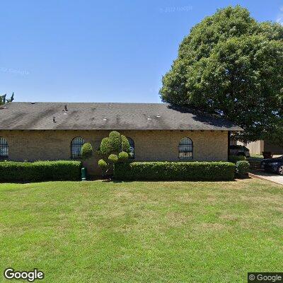 Thumbnail image of the front of a dentist office practice with the name Calabria Dental Clinic which is located in Paris, TX