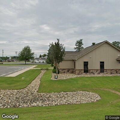 Thumbnail image of the front of a dentist office practice with the name Seven Lakes Family Dentistry which is located in West End, NC