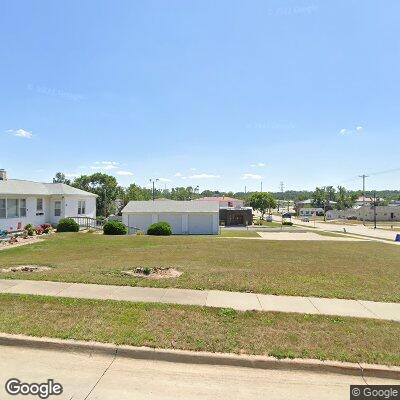 Thumbnail image of the front of a dentist office practice with the name Miller Dental which is located in Marion, IA