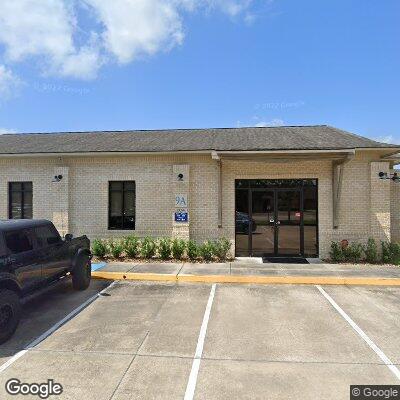 Thumbnail image of the front of a dentist office practice with the name Drs. Smith and Domingue which is located in Lafayette, LA