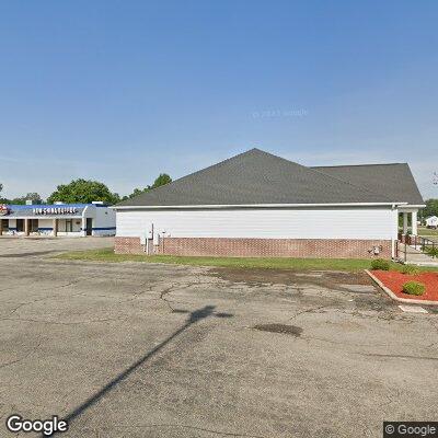 Thumbnail image of the front of a dentist office practice with the name Paris Family Dental which is located in Paris, IL