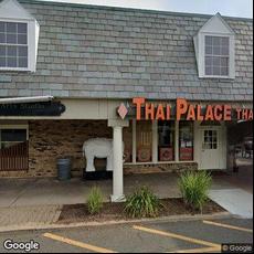 Wintonbury Dental Associates, dentists office located at 2 Wintonbury Mall, Bloomfield, CT.