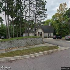 Woodview Dental, dentists office located at 2000 S Broadway St, New Ulm, MN.