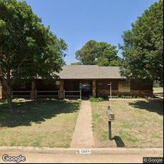 Southwestern Dental & Cosmetics, dentists office located at 129 N Bradley St, Weatherford, OK.