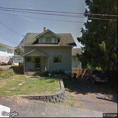 Bay Dental Building, dentists office located at 470 Highland Ave, Coos Bay, OR.