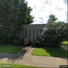 Smith & Howell DMD, dentists office located at 1000 N Elm St, Henderson, KY.