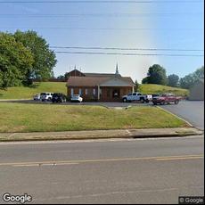 Edmonton Dental Center, dentists office located at 704 W Stockton St, Edmonton, KY.