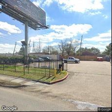 Denture Center, dentists office located at 11410 East Fwy, Houston, TX.